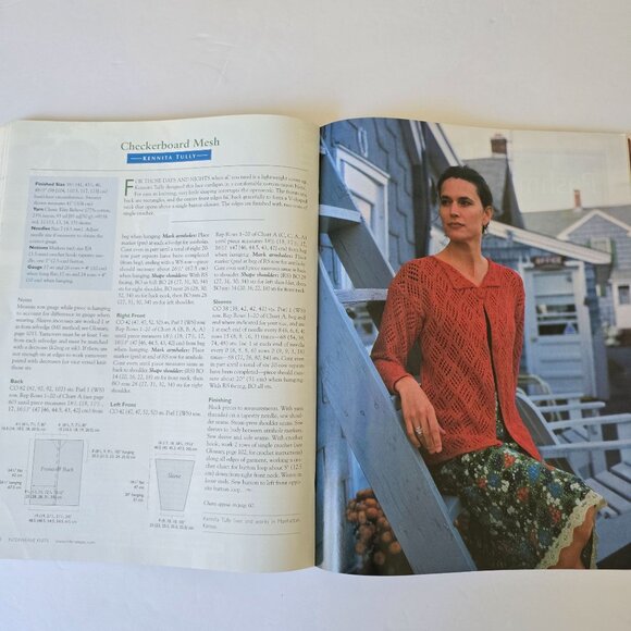 Interweave Knits Spring 2002 Magazine Featuring Knitting Patterns For Sweaters J - Picture 12 of 16